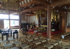 雲天寺本堂堂内