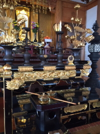 本堂内陣